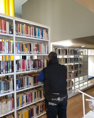 Maxi trasloco per la Biblioteca Civica di Gradisca d'Isonzo.