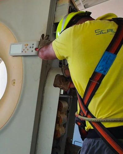 Trasporto macchinario per la risonanza magnetica.